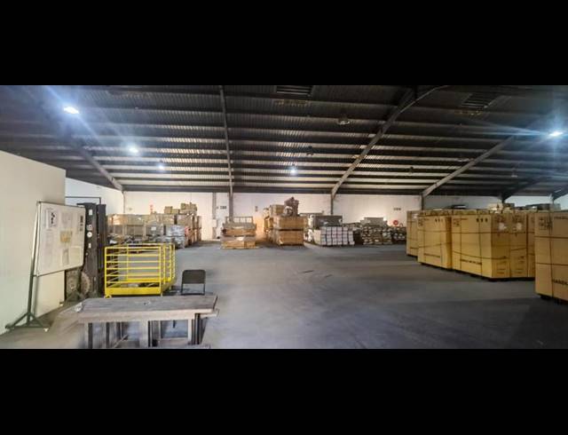 INDUSTRIAL PROPERTY TO RENT IN WALTLOO